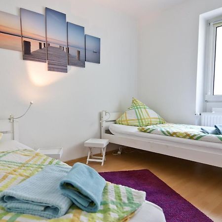גלזנקירכן Top Ferienwohnung Veltins Arena מראה חיצוני תמונה
