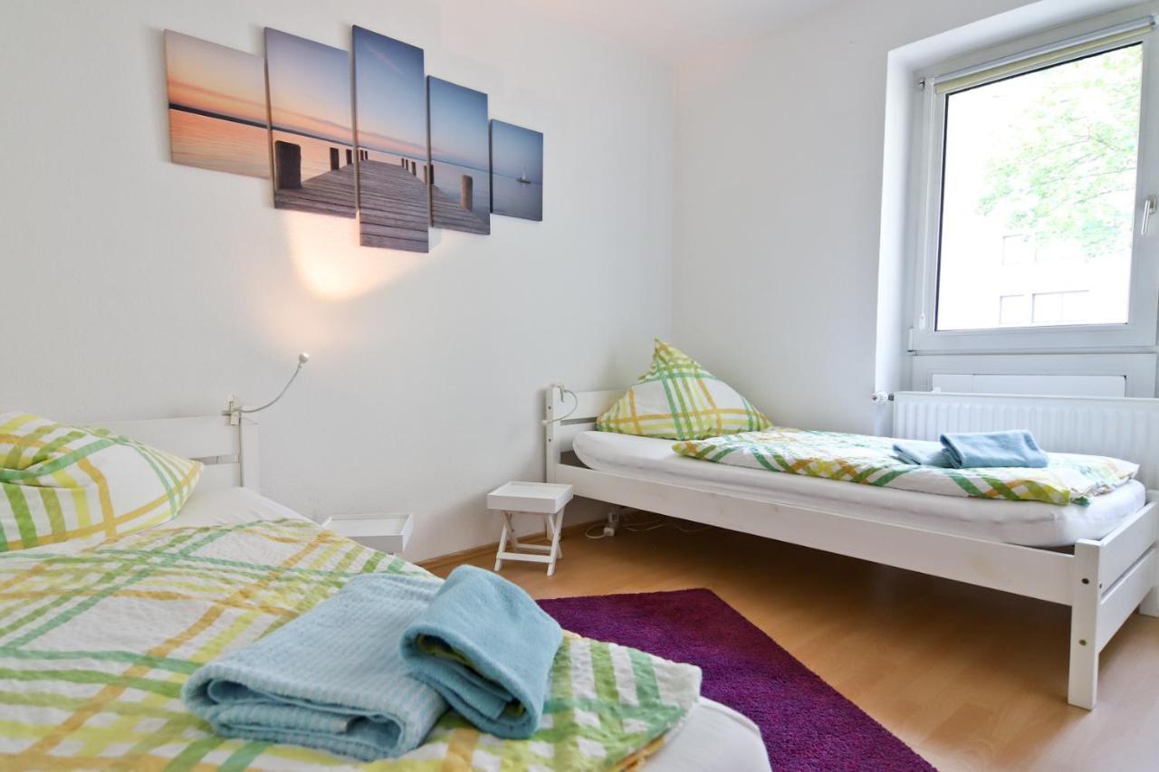 גלזנקירכן Top Ferienwohnung Veltins Arena מראה חיצוני תמונה