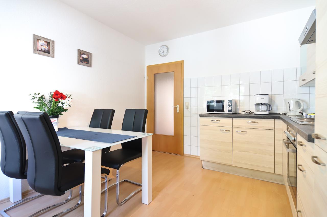 גלזנקירכן Top Ferienwohnung Veltins Arena מראה חיצוני תמונה
